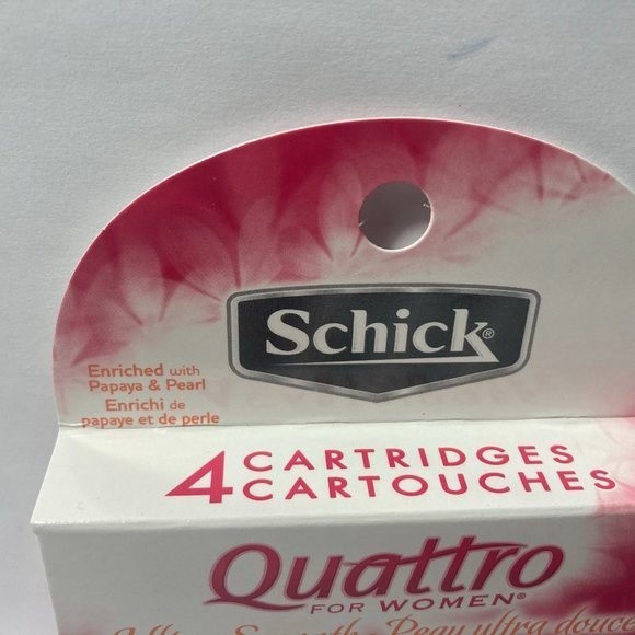 Schick Quattro Women Ultra Smooth Papaya Razor Blades Refills - Picture 3 of 13